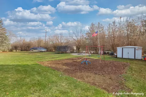 1507 Grandview Dr, Johnsburg, IL 60051 photo 25