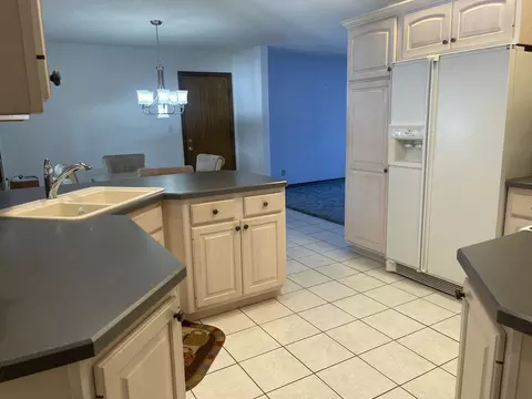 1308 Sunset Dr, Peru, IL 61354 photo 6