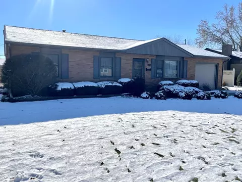 1308 Sunset Dr, Peru, IL 61354 photo 2