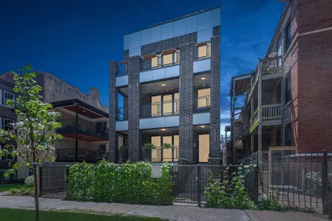 1355 W Winnemac Ave #1, Chicago, IL 60640