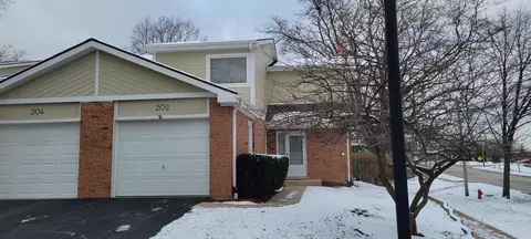 202 W Golfview Ter, Palatine, IL 60067