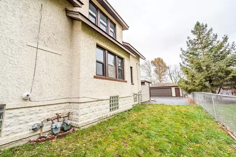 8021 Christie Ave, Lyons, IL 60534 photo 13