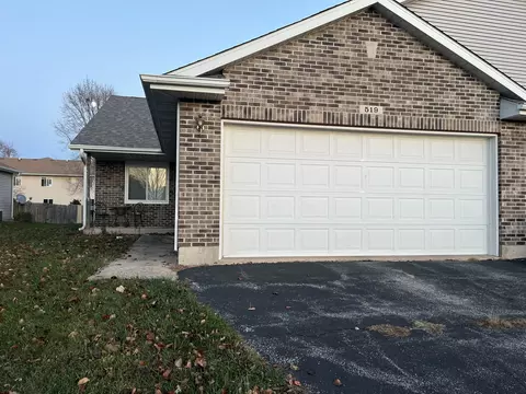 519 Johnson St, Marengo, IL 60152