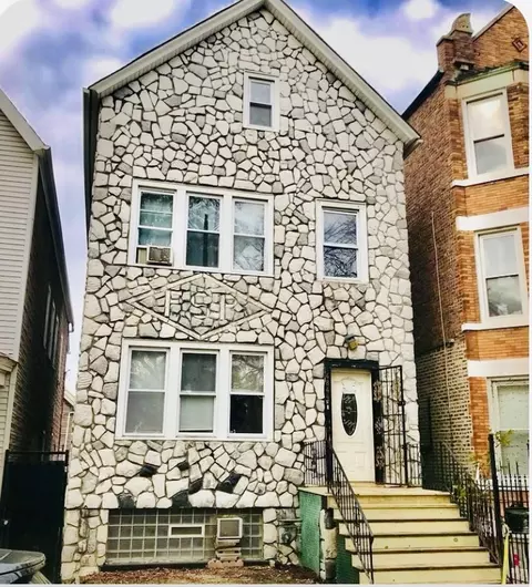 4844 S Paulina St, Chicago, IL 60609