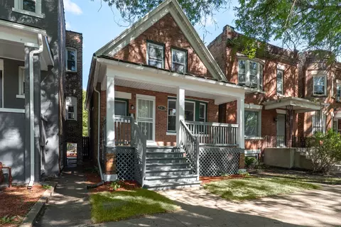 7017 S Calumet Ave, Chicago, IL 60619