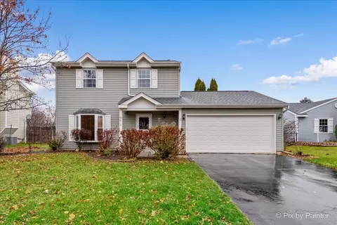 3810 Hale Ln, Island Lake, IL 60042