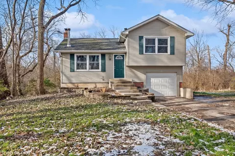 1114 Ethel Ave, Algonquin, IL 60102 photo 1