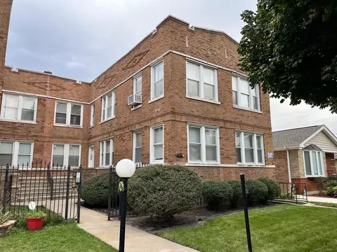 9726 S Prairie Ave, Chicago, IL 60628