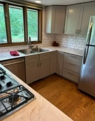 1125 Morningside Dr, Elgin, IL 60123 photo 5