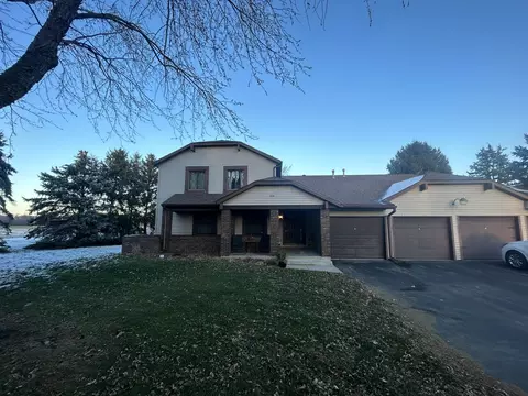 804 N Deerfield Rd N #B, Pontiac, IL 61764