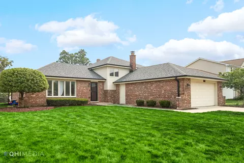 8921 Huguelet Pl, Orland Park, IL 60462