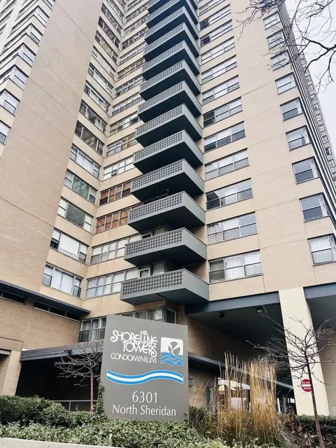 6301 N Sheridan Rd #7O, Chicago, IL 60660