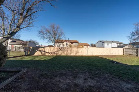 1714 Ebel Dr, Normal, IL 61761 photo 8