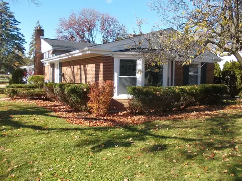 1200 Good Ave, Park Ridge, IL 60068