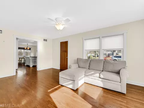 143 E 4th Ave, New Lenox, IL 60451 photo 3