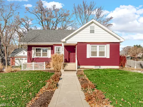 143 E 4th Ave, New Lenox, IL 60451