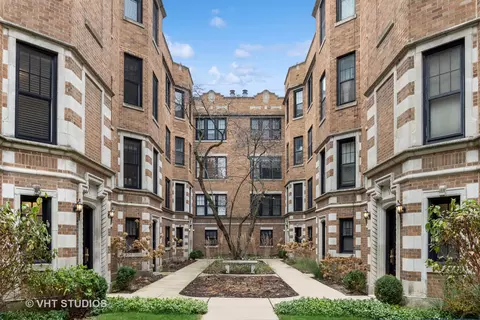 602 Sheridan Rd #2W, Evanston, IL 60202