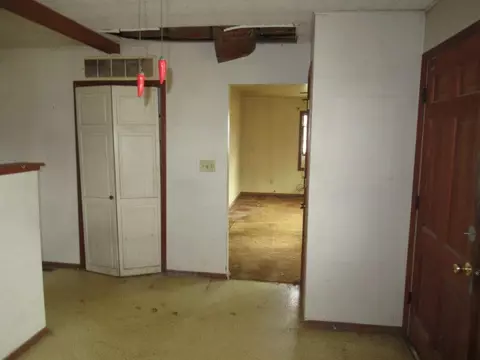 520 North St, Weldon, IL 61882 photo 7