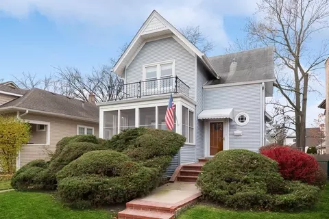 424 S Cumberland Ave, Park Ridge, IL 60068