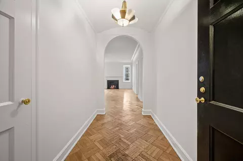 73 Elm St #6C, Chicago, IL 60611 photo 5