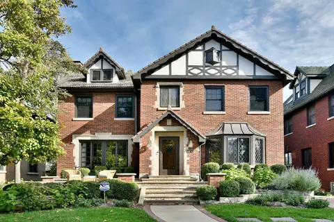 1030 Woodbine Ave, Oak Park, IL 60302