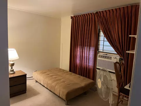 643 E 100th St, Chicago, IL 60628 photo 3