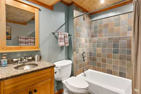 520 Spruce Tree Dr, Cary, IL 60013 photo 28