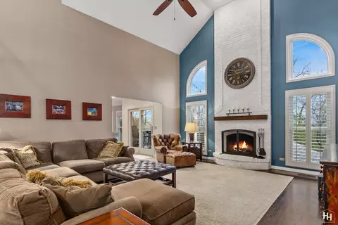 520 Spruce Tree Dr, Cary, IL 60013 photo 5