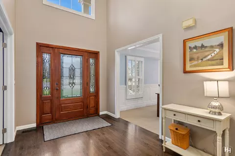520 Spruce Tree Dr, Cary, IL 60013 photo 3