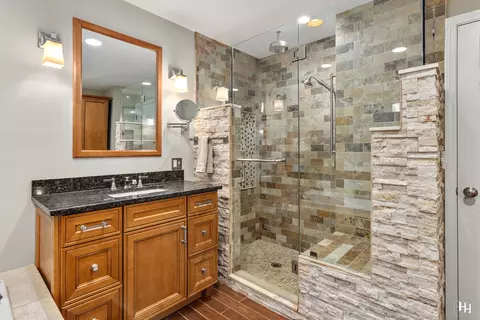 520 Spruce Tree Dr, Cary, IL 60013 photo 23