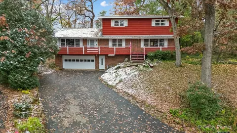 1619 Mar Dr, Mchenry, IL 60051