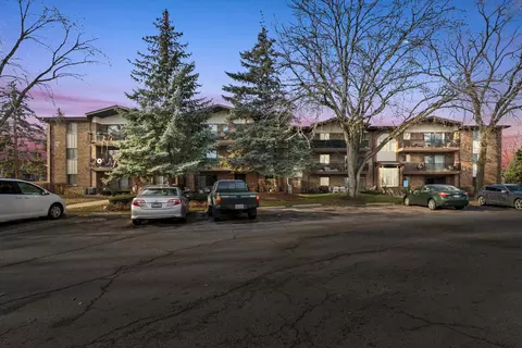 5221 James Ln #1501, Crestwood, IL 60445