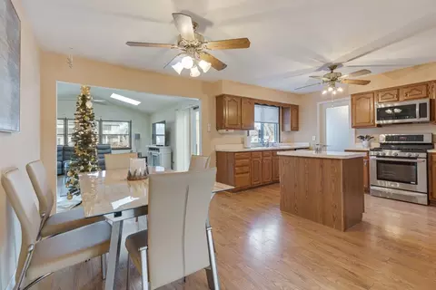 728 Balboa Ter W, Bartlett, IL 60103 photo 6