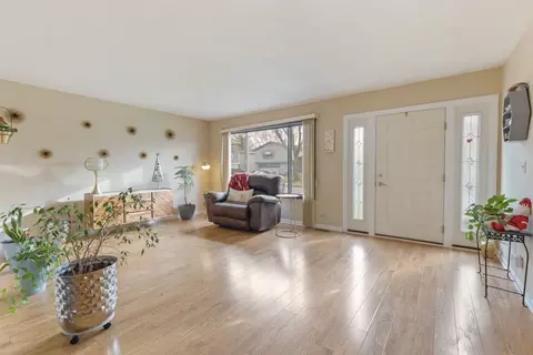 728 Balboa Ter W, Bartlett, IL 60103 photo 3