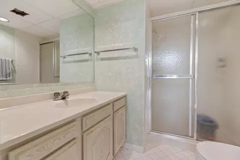 728 Balboa Ter W, Bartlett, IL 60103 photo 16