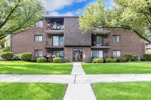 7505 Tiffany Dr #2C, Orland Park, IL 60462