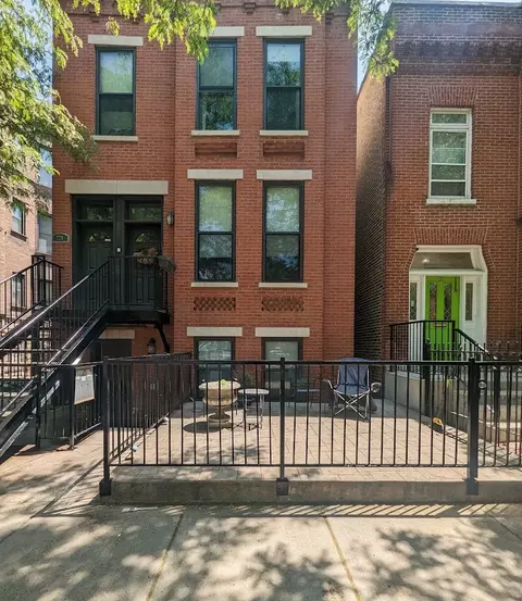 729 S Loomis St, Chicago, IL 60607