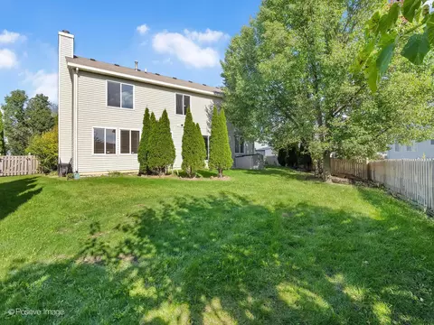 215 Berkeley Dr, Bolingbrook, IL 60440 photo 25