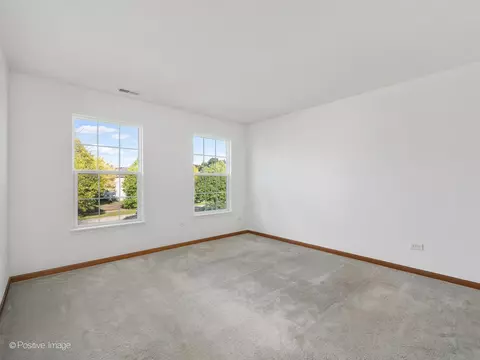 215 Berkeley Dr, Bolingbrook, IL 60440 photo 21