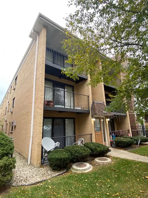 4841 N Central Ave #1W, Chicago, IL 60630