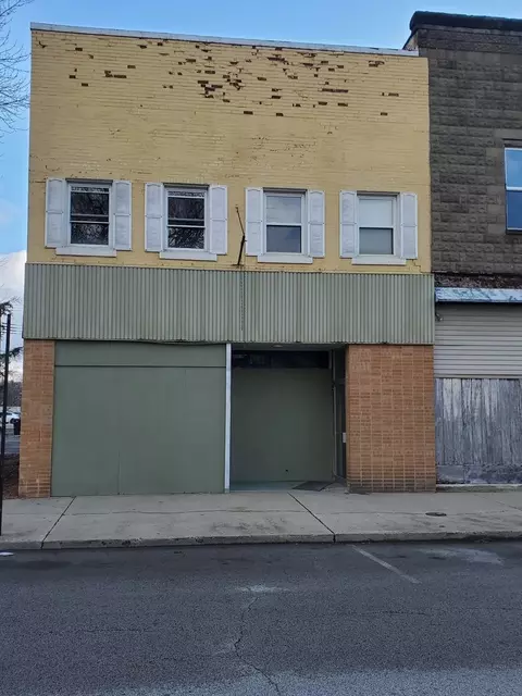 118 N Mclean St, Lincoln, IL 62656