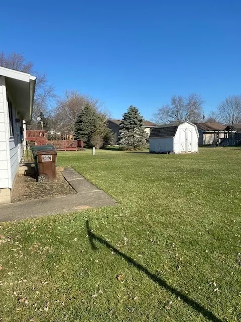 206 N 4th St, Danforth, IL 60930 photo 5