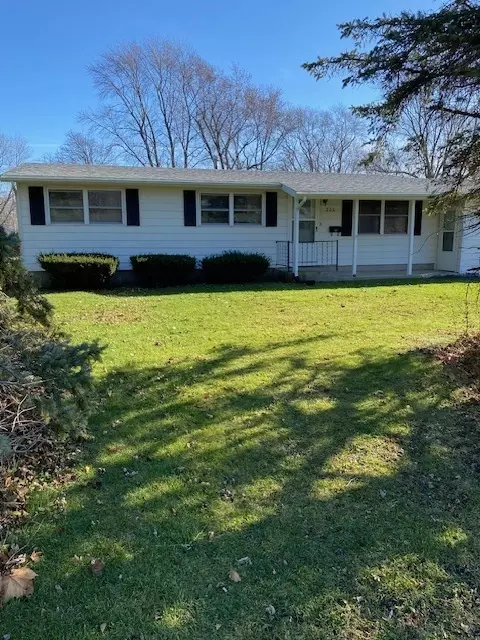 206 N 4th St, Danforth, IL 60930 photo 2