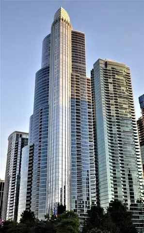 1211 S Prairie Ave #2606, Chicago, IL 60605