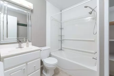 101 N Orr Dr #6, Normal, IL 61761 photo 16