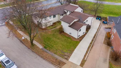101 N Orr Dr #6, Normal, IL 61761 photo 8