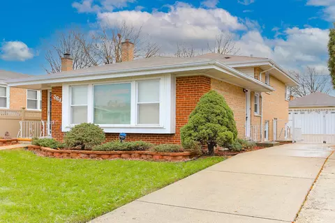 2641 W 84th St, Chicago, IL 60652