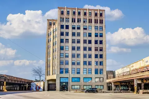 1550 S Blue Island Ave #715, Chicago, IL 60608