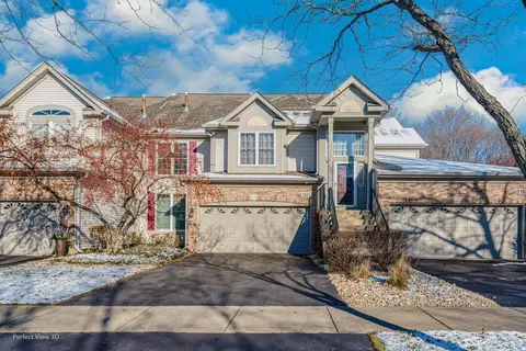 1523 Orchard Cir, Naperville, IL 60565