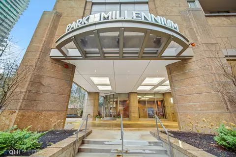 222 N Columbus Dr #3405, Chicago, IL 60601